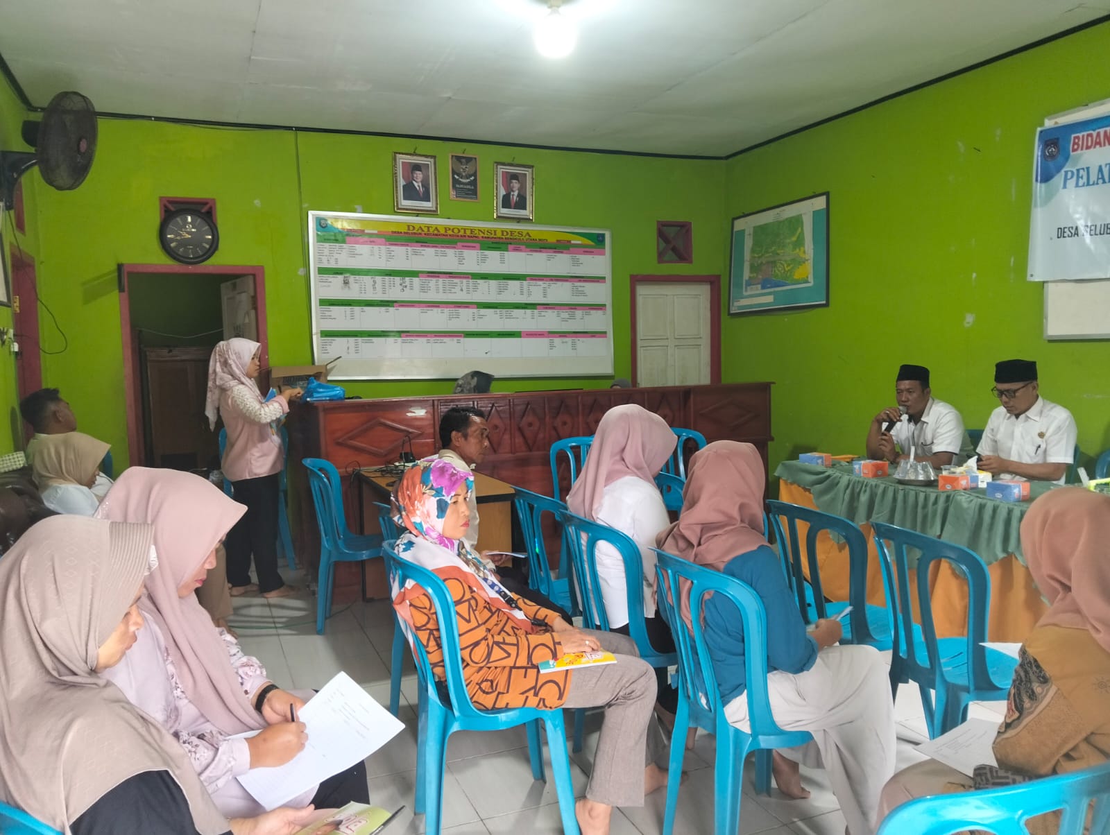Kades Selubuk Laksanakan Pelatihan Transaksi Non Tunai dan Konsilidasi PBJ