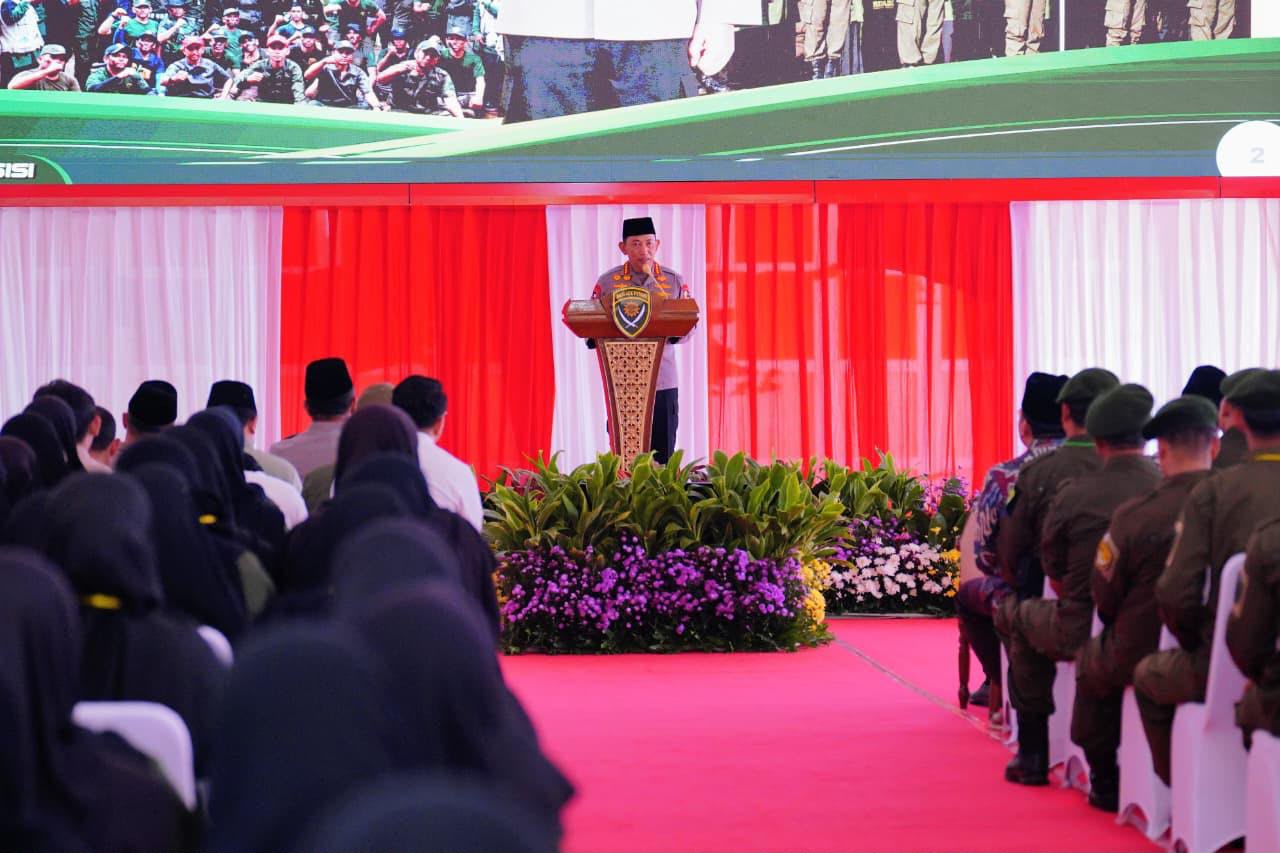 Hadiri Penutupan Diklatsarnas Brigade Persis, Kapolri Serukan Jaga Persatuan-Kesatuan
