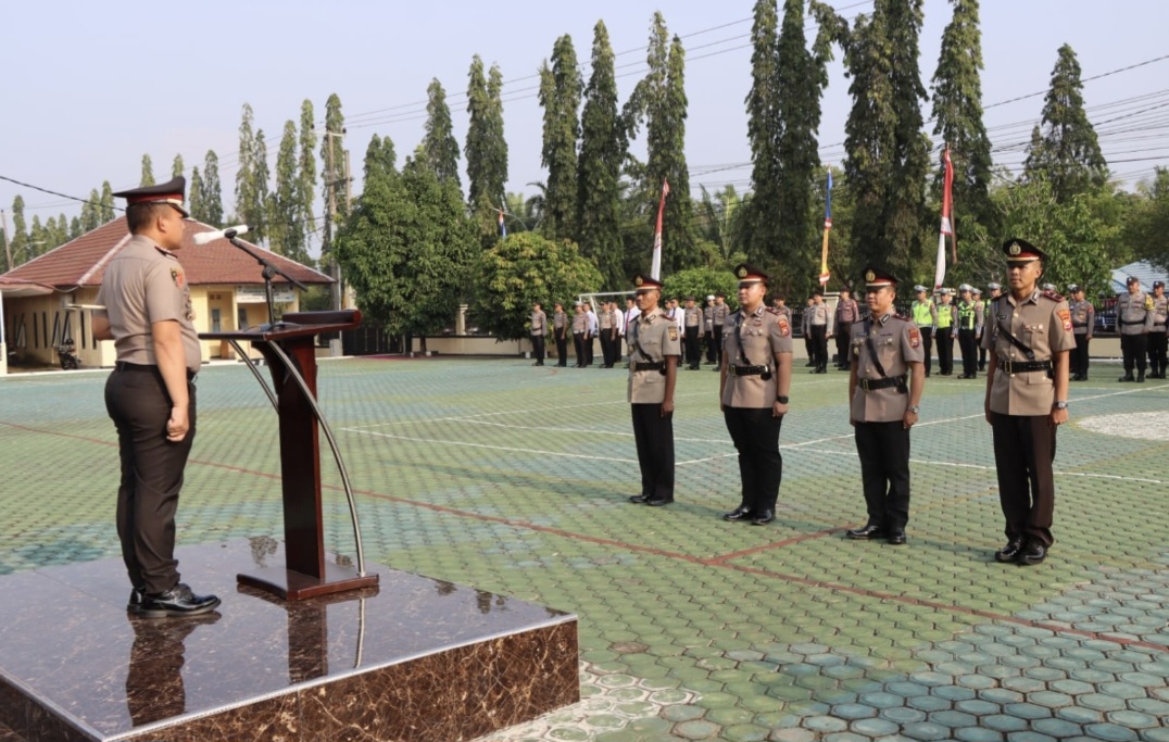 Rotasi Jabatan di Wilayah Hukum, Kapolres BU Lantik Kapolsek Baru dan Minta Cepat Beradaptasi